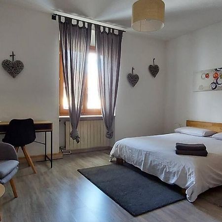 Accogliente Bilocale In Zona Centrale - Alloggio Uso Turistico - Vda - Aosta - 0318 Екстер'єр фото